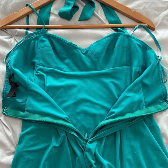 NWOT BCBG MAX AZRIA COCKTAIL DRESS, SIZE XXS - Picture 2 of 10